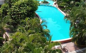 Playa Azul Hotel