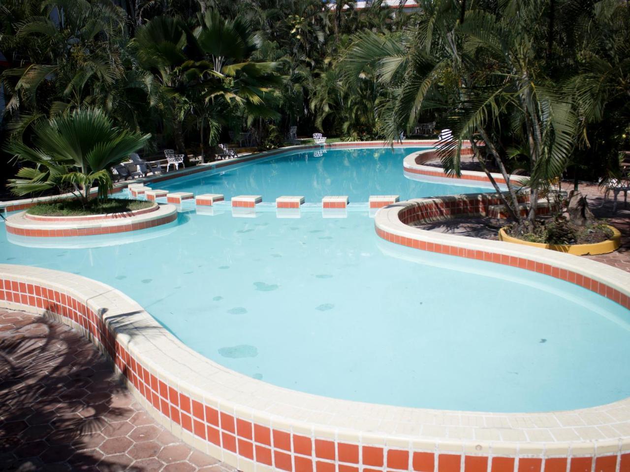 Hotel Delfin Playa Azul Lázaro Cárdenas Exterior foto